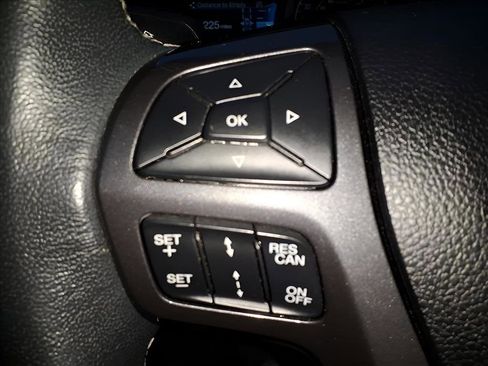 Used 2019 Ford Ranger Lariat w/ Equipment Group 501A Mid image 24