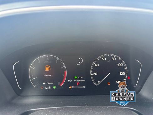 Used 2025 Honda Pilot Sport image 24