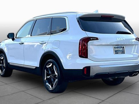 Certified 2025 Kia Telluride S FWD image 12