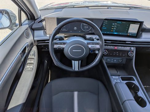 Used 2024 Hyundai Sonata SEL w/ Convenience Package image 15