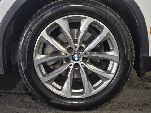Used 2019 BMW X3 xDrive30i w/ Convenience Package image 4