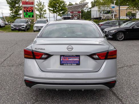 Used 2023 Nissan Altima 2.5 S FWD image 6