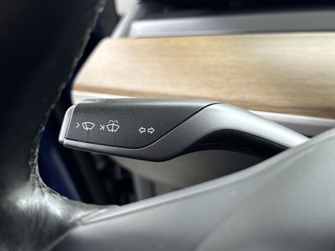 Used 2018 Tesla Model 3 Long Range RWD image 44
