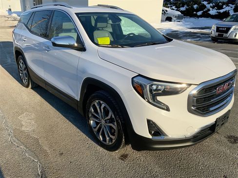 Used 2020 GMC Terrain SLT w/ Preferred Package image 40