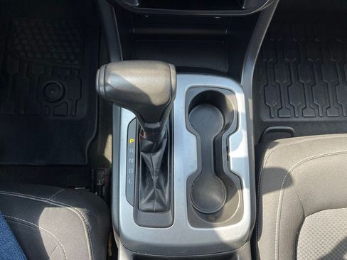 Used 2018 Chevrolet Colorado LT w/ LT Convenience Package RWD image 21