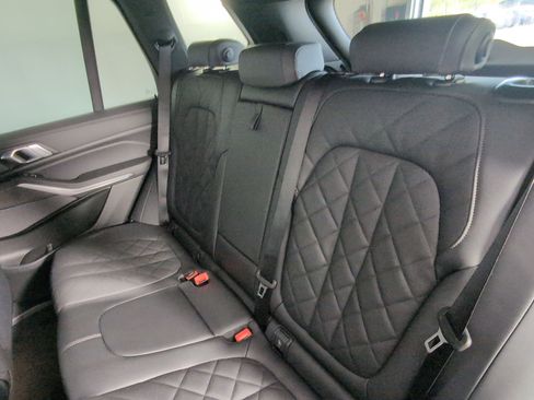 New 2026 BMW X5 sDrive40i image 28