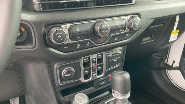 New 2027 Jeep Gladiator Sport AWD/4WD image 16