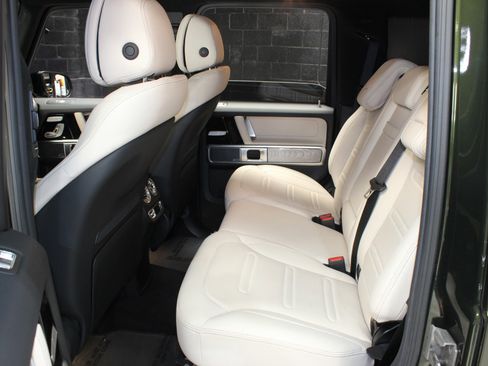 Used 2022 Mercedes-Benz G 550 G 550 AMG Line w/ Exclusive Interior Package image 36