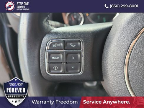 Used 2017 Jeep Wrangler Unlimited Sahara w/ Connectivity Group AWD/4WD image 21