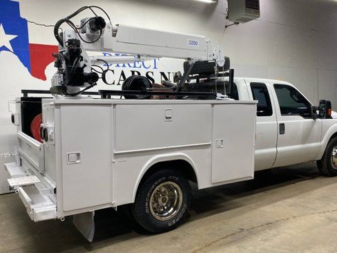 Used 2015 Ford F350 XL w/ Power Equipment Group RWD image 4