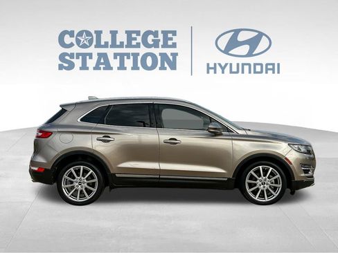 Used 2019 Lincoln MKC Reserve w/ MKC Climate Package image 11