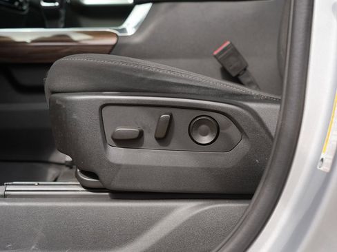 Used 2022 Chevrolet Silverado 1500 RST w/ Max Trailering Package image 16