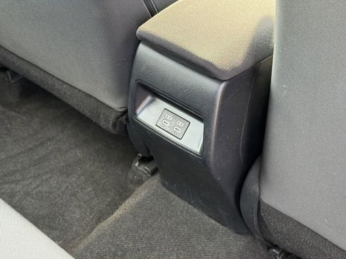 Used 2024 Toyota Corolla LE FWD image 21