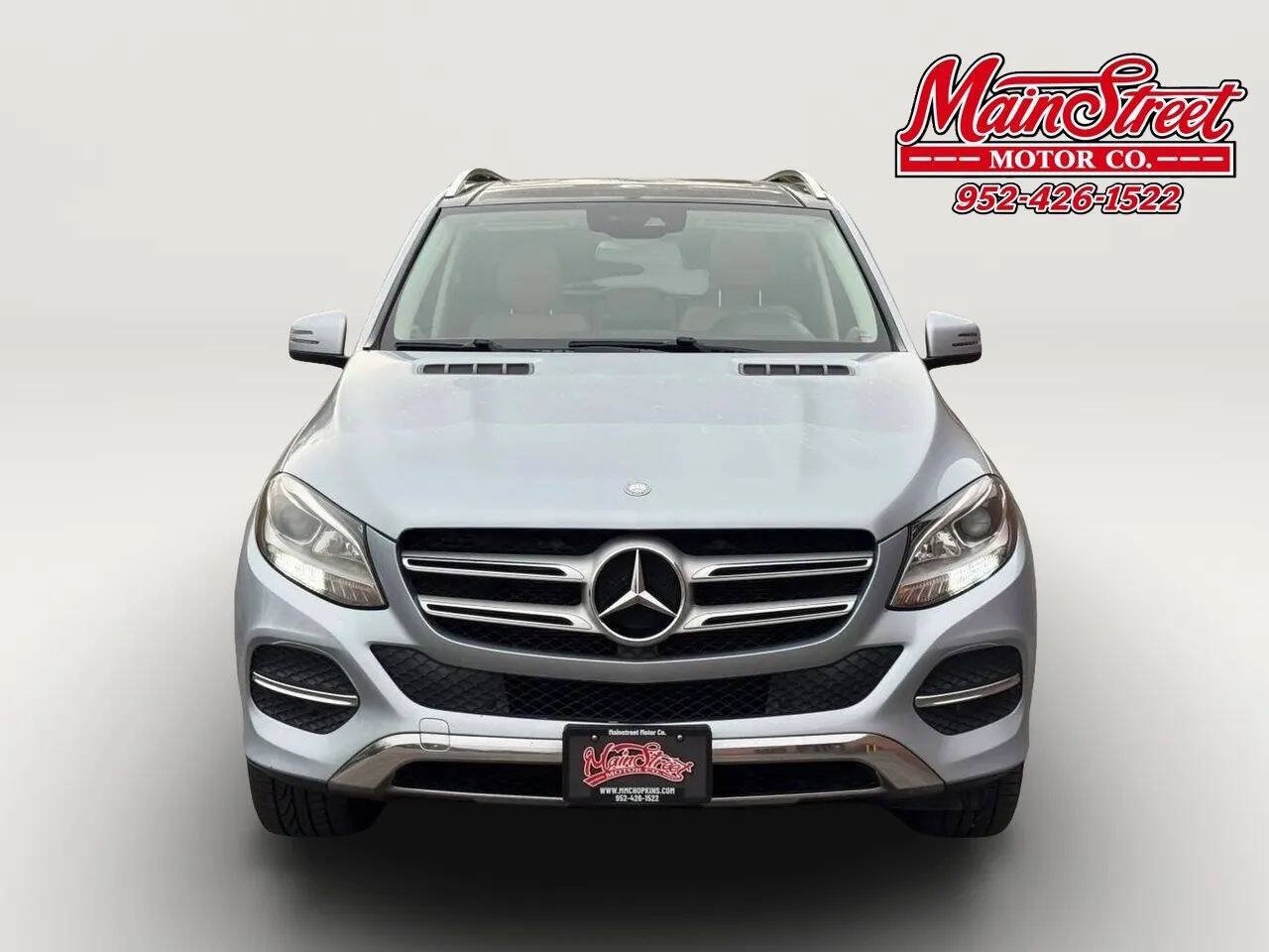 Used 2017 Mercedes-Benz GLE 350 4MATIC image 2
