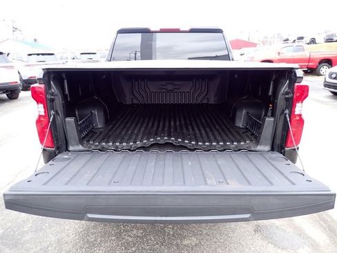 Used 2025 Chevrolet Silverado 1500 LT image 7