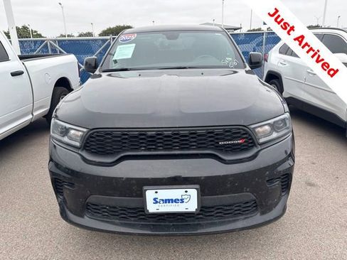 Used 2025 Dodge Durango GT AWD/4WD image 5