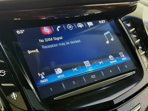 Used 2016 Cadillac Escalade Premium image 17