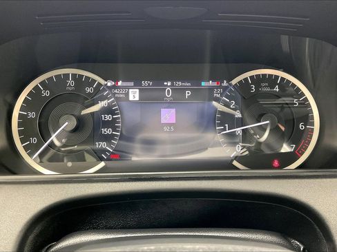 Used 2023 Land Rover Range Rover Velar S image 22