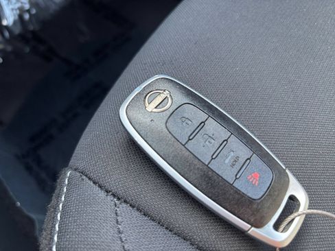 Used 2025 Nissan Sentra SV FWD image 21