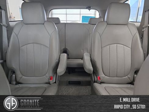 Used 2014 Buick Enclave Leather image 39