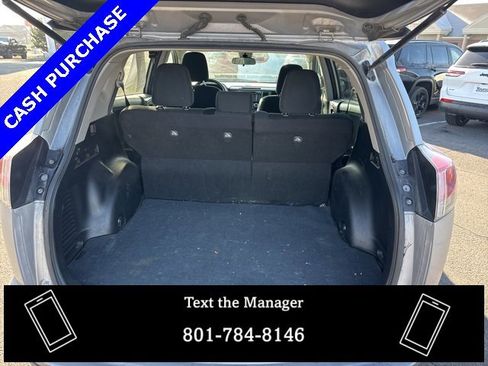 Used 2017 Toyota RAV4 LE image 11
