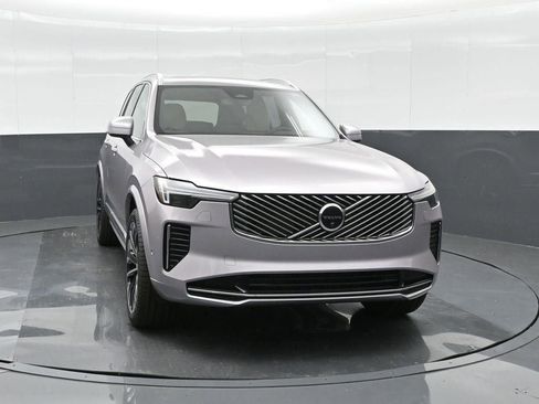 New 2026 Volvo XC90 B6 Plus w/ Protection Package Premier image 2