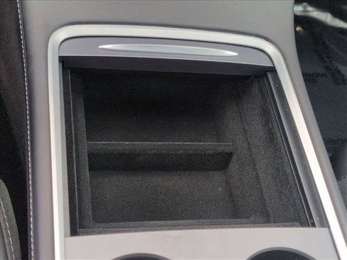 Used 2021 Tesla Model 3 Long Range image 15