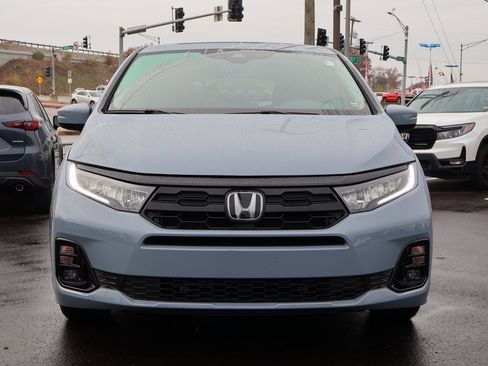 Certified 2025 Honda Odyssey Elite image 2