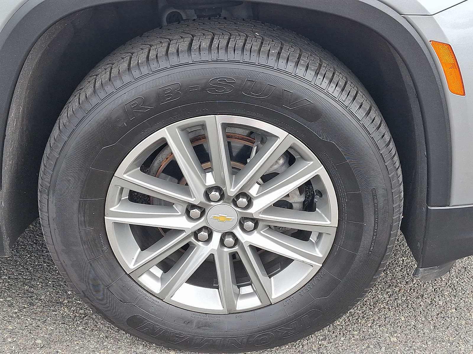 Used 2023 Chevrolet Traverse LT AWD/4WD image 8