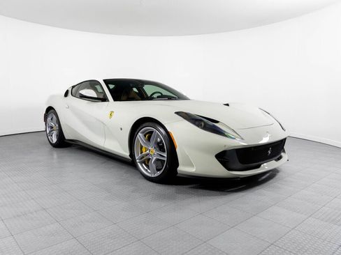 Certified 2019 Ferrari 812 Superfast RWD image 21