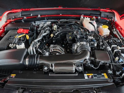 Used 2024 Jeep Wrangler Sahara image 25