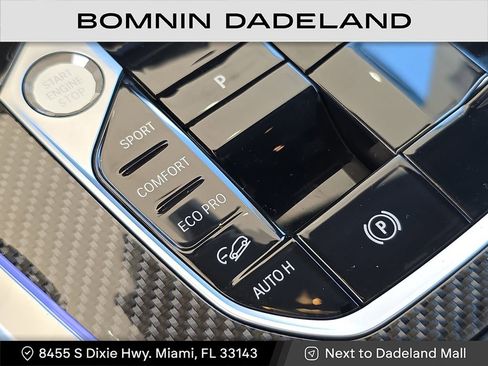 Used 2023 BMW X7 M60i w/ Executive Package image 37