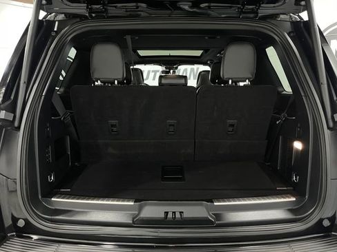 Used 2020 Lincoln Navigator Reserve w/ Luxury Package image 27