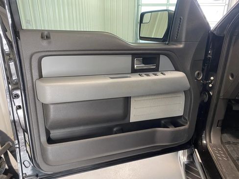 Used 2014 Ford F150 XLT w/ XLT Chrome Package AWD/4WD image 8