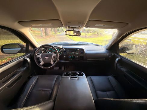 Used 2011 GMC Sierra 1500 SLE w/ Power Tech Package image 39