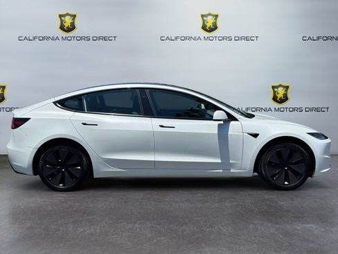 Used 2025 Tesla Model 3 RWD image 8