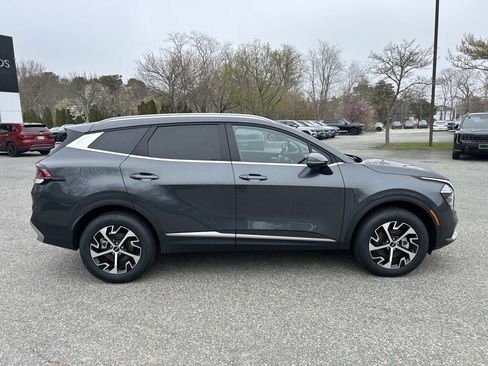 Certified 2025 Kia Sportage EX AWD/4WD image 2