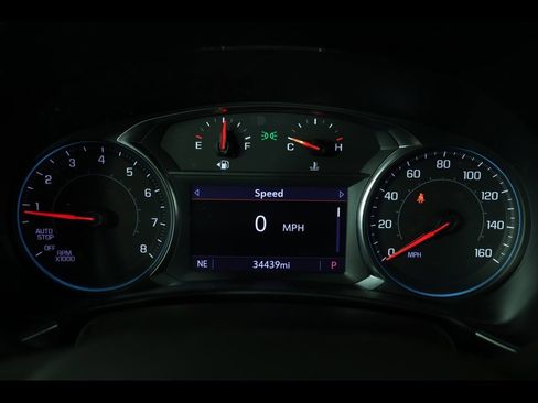 Used 2023 Chevrolet Equinox LT image 23