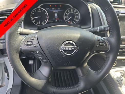 Used 2023 Nissan Murano SV FWD image 13