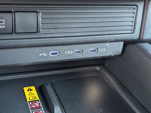 Used 2024 Toyota Land Cruiser image 30