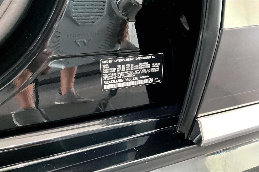 New 2026 BMW ALPINA XB7 AWD/4WD image 10