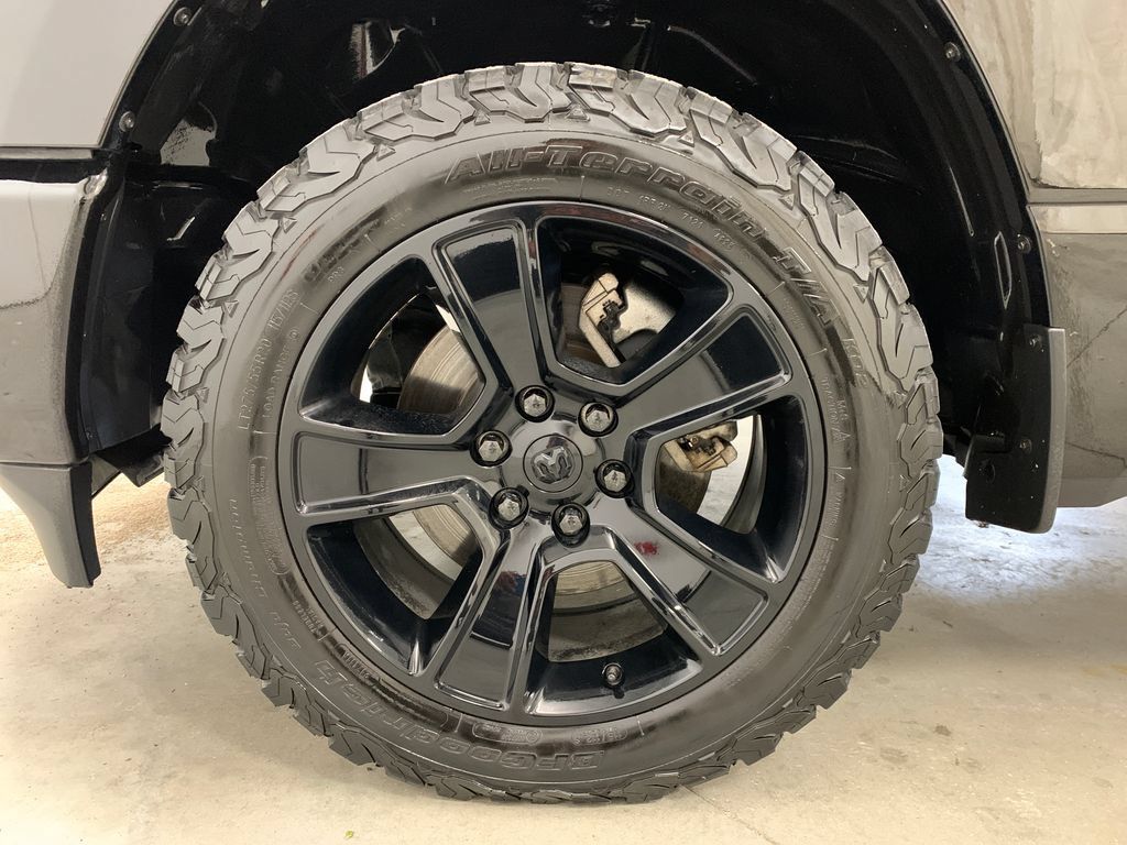 Used 2023 RAM 1500 Big Horn AWD/4WD image 2