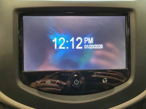 Used 2015 Chevrolet Trax LS image 25