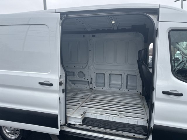 Used 2023 Ford Transit 250 Medium Roof AWD image 14
