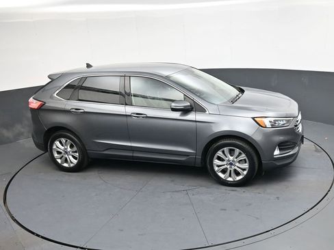 Used 2022 Ford Edge Titanium w/ Equipment Group 301A image 28