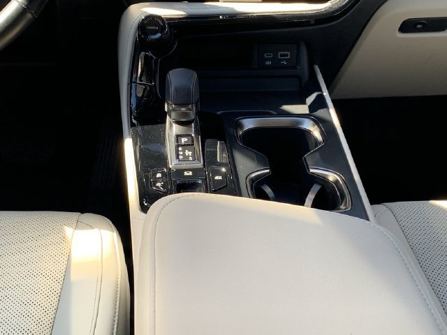 Used 2025 Lexus NX 350h AWD w/ Cold Area Package image 27