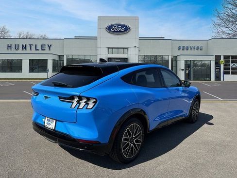 Used 2024 Ford Mustang Mach-E Premium image 5