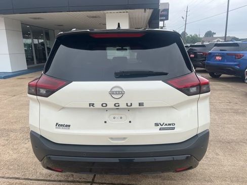 Used 2023 Nissan Rogue SV w/ SV Premium B Package AWD/4WD image 5