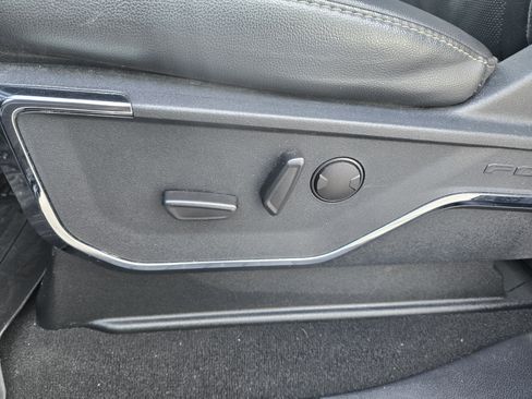 Used 2024 Ford F350 Lariat w/ Lariat Ultimate Package image 20