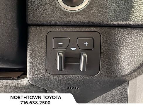 Used 2023 Toyota Tundra SR5 w/ SR5 Premium Package image 19